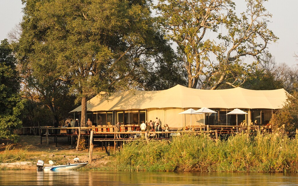 Zambezi Sands River Lodge